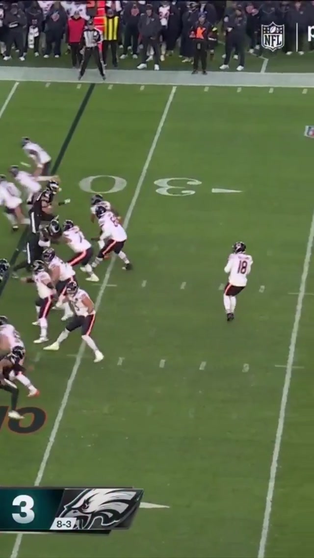 JC SACK‼️

📺: @nflonprime