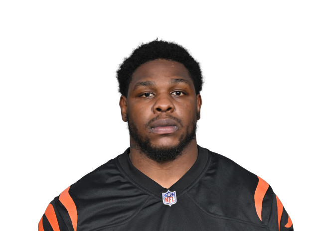 Domenique Davis