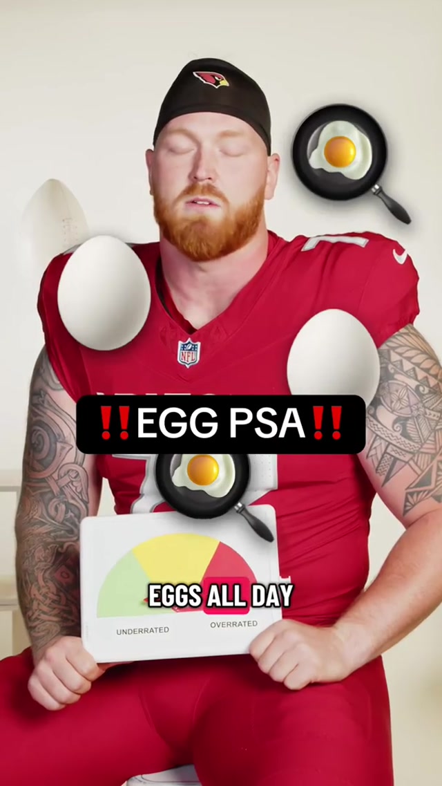 Everyone listen up Hjalte has an announcement to make 🗣️
#nfl #az #eggs #psa