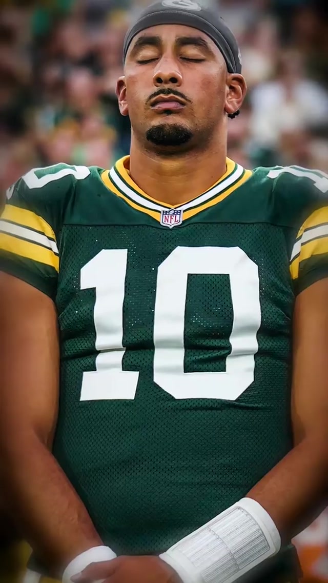 10. More. Days.
#packers #nflfootball #pookie #kickoff #lambeaufield