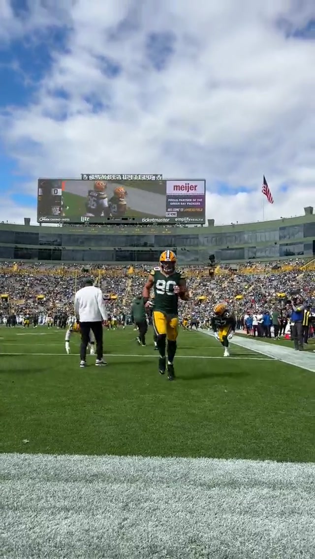 Hi Micah! #micahparsons #packers #nflfootball