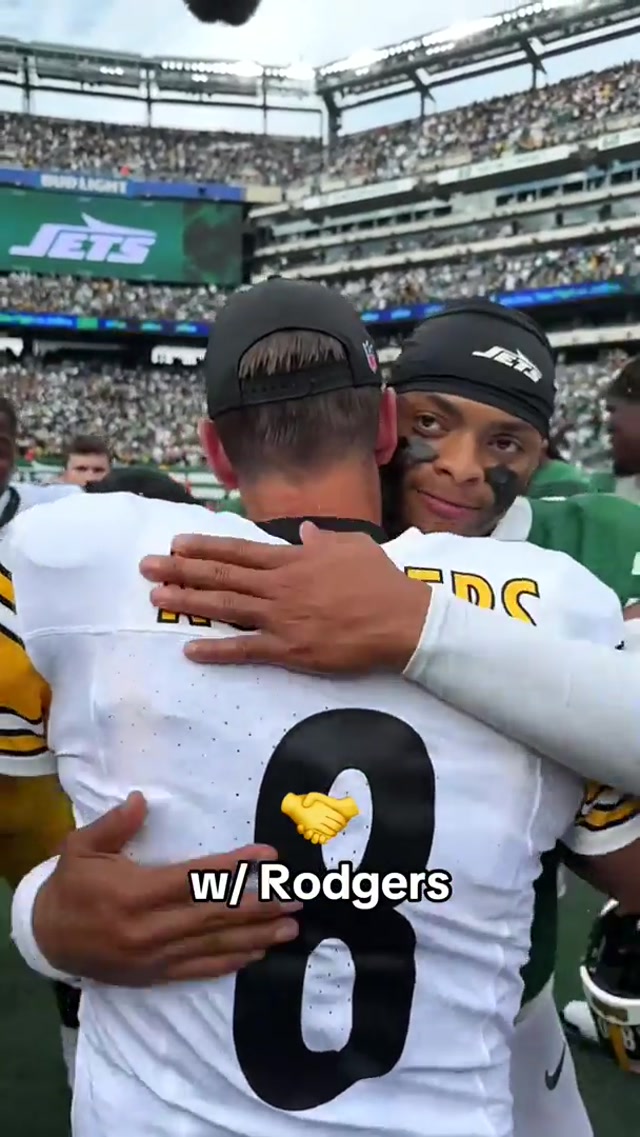 Post-game respect 🫡 #steelers #aaronrodgers #nfl