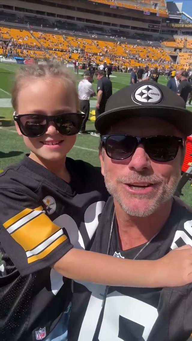 Charles Esten in the 🏠‼️ @Charles Esten #steelers #nfl #gameday