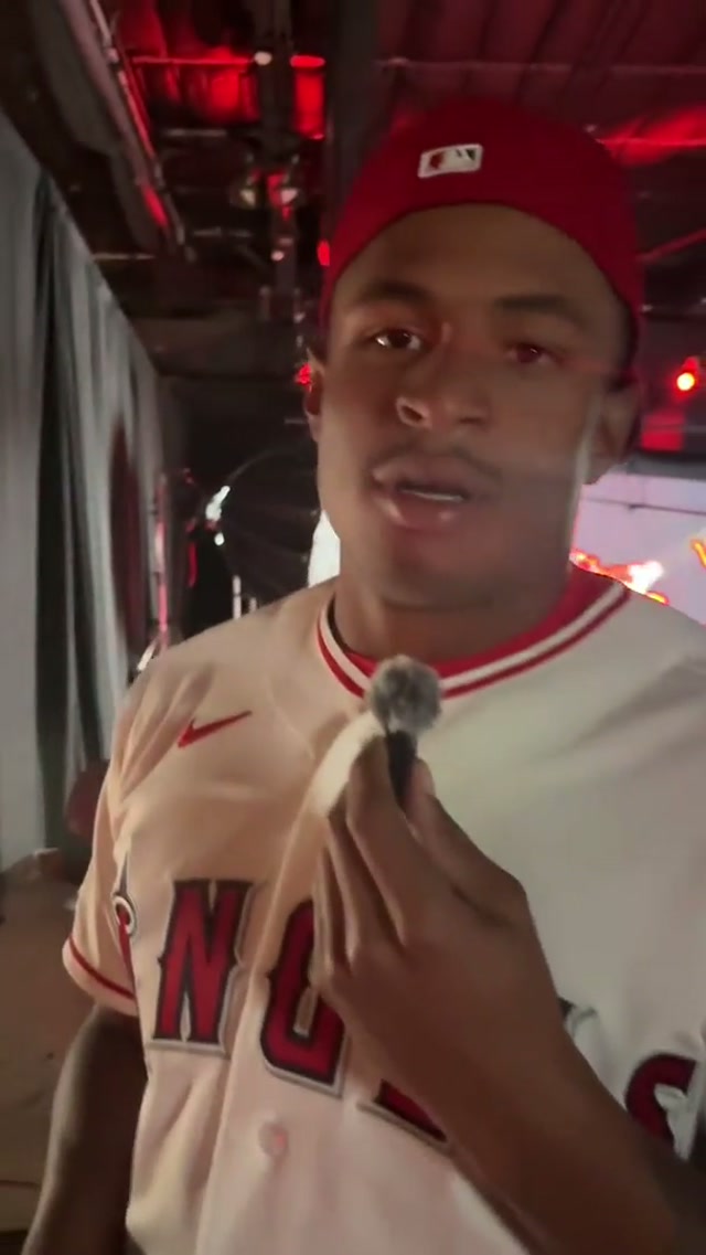 CMo’s bringing the vibe to Photo Day 📸