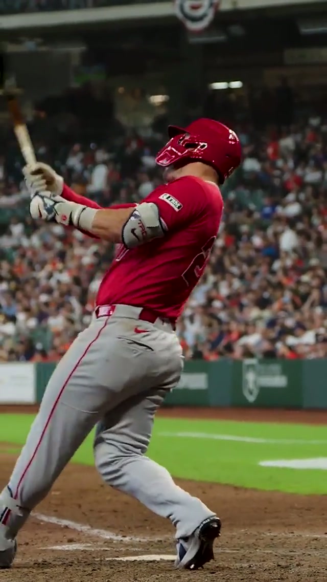 ok fine we'll watch this one more time and then we'll go to bed 🔁 | #openingday 