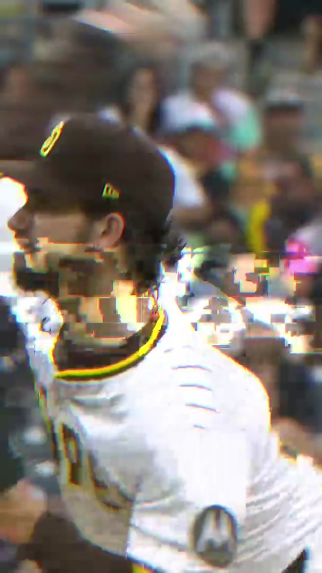 Cease the moment 😤 #MLB #DylanCease #Toronto #BlueJays #Signed 