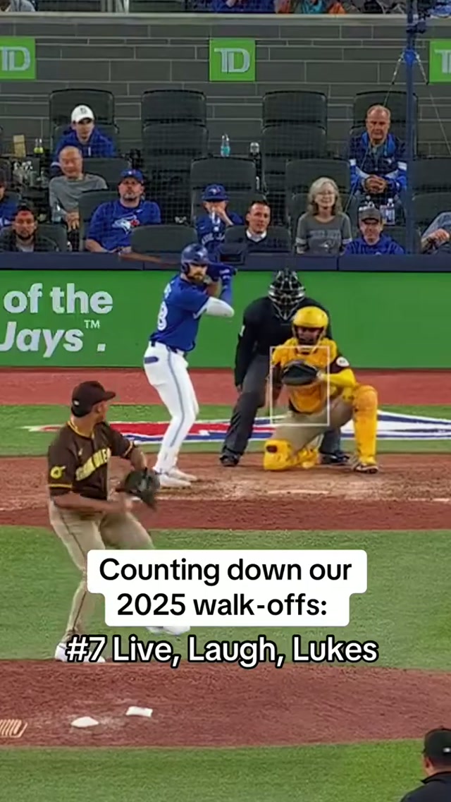 Lukey led the way to victory☝️#MLB #BlueJays #Toronto #NathanLukes #walkoff 