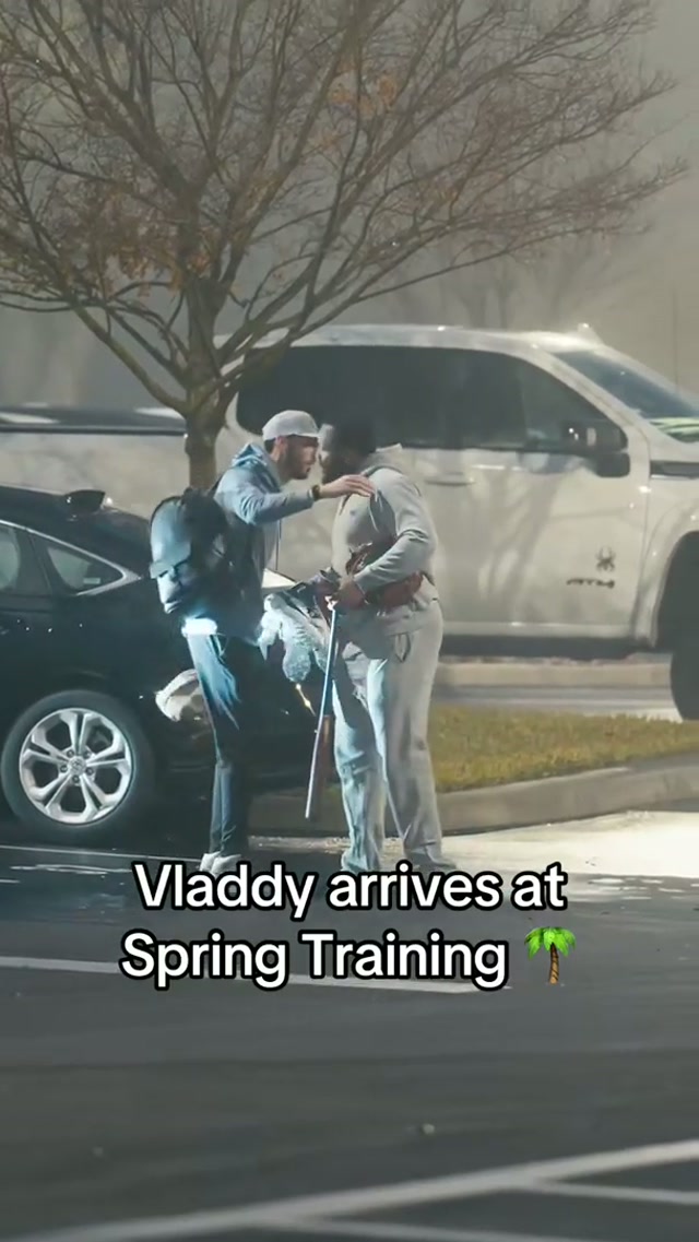 Vladdy’s home 🏠 #MLB #BlueJays #Toronto #SpringTraining 