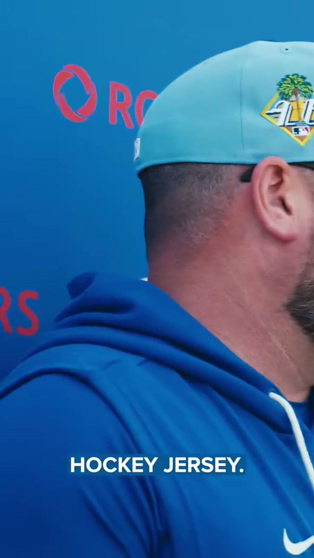 ONE OF US 🇨🇦 #MLB #BlueJays #Toronto #Canada #Olympics  