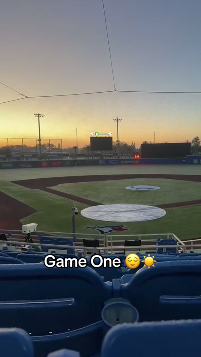 Game One Glow 😎🌅 #MLB #BlueJays #SpringTraining #Toronto 