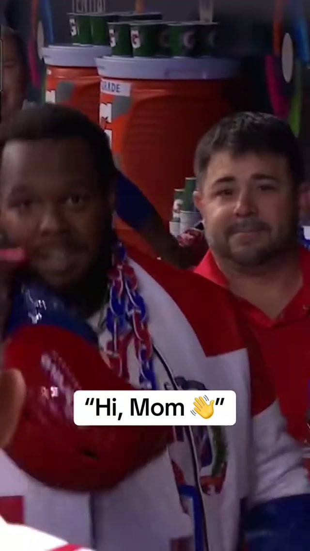 This one’s for Mom 😌 #BlueJays #Vladdy #WorldBaseballClassic #WBC #Toronto 