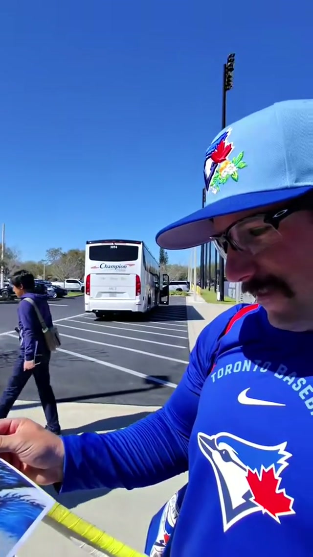 Showing the guys Brain Rot 🥀 #MLB #BlueJays #TylerHeineman  #ErnieClement #DavisSchneider 