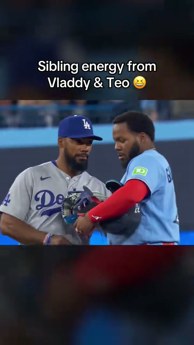 Brothers for life 😂💙 #MLB #BlueJays #Vladdy #TeoscarHernández #BlueJays50 