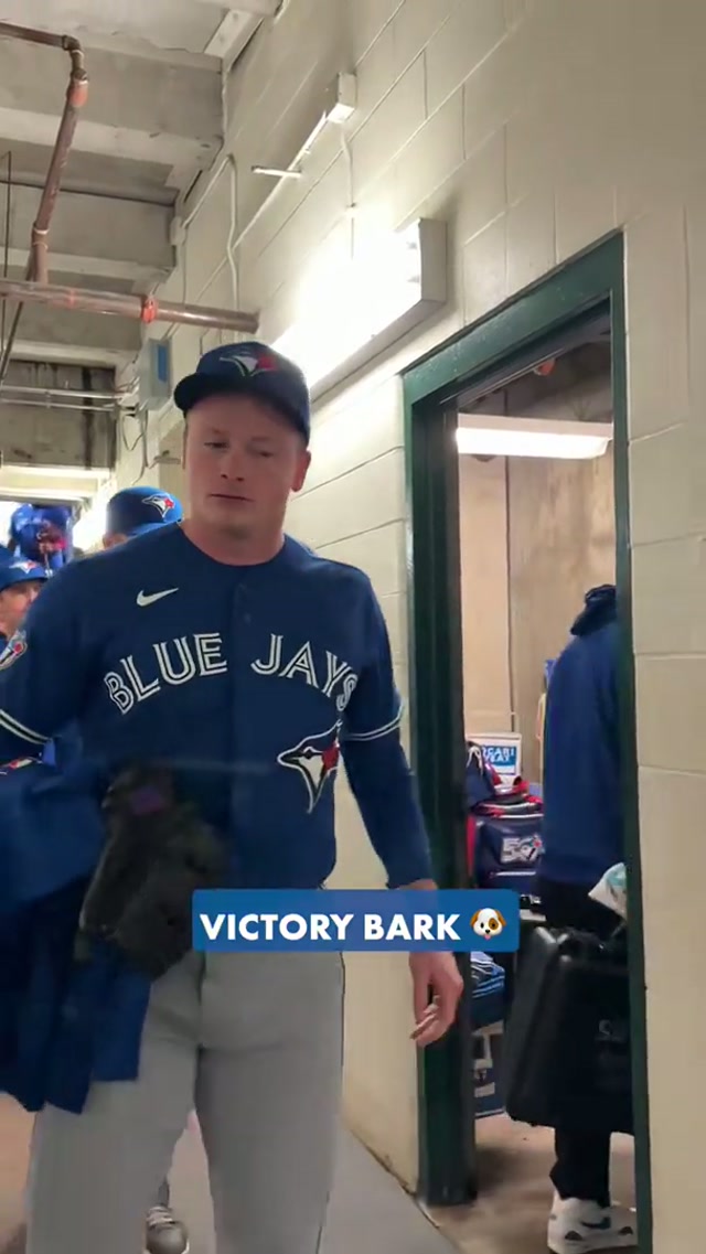 Three in a roWWW 😮‍💨 #MLB #BlueJays #BlueJays50 #WinCam 