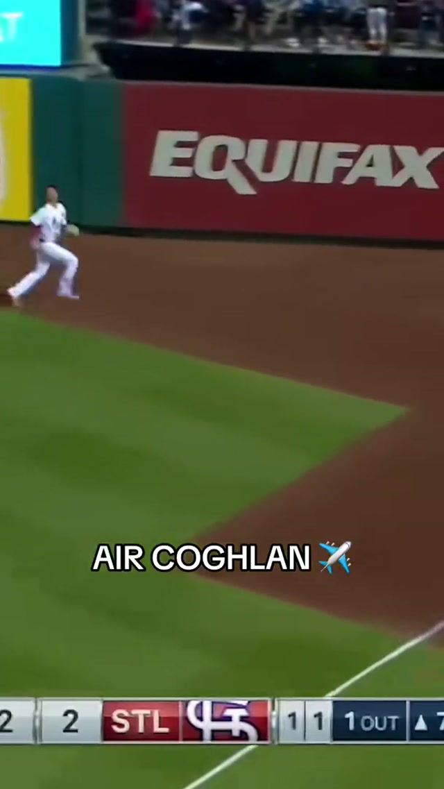 Chris Coghlan defied gravity 😱 #MLB #BlueJays #BlueJays50 #ChrisCoghlan 