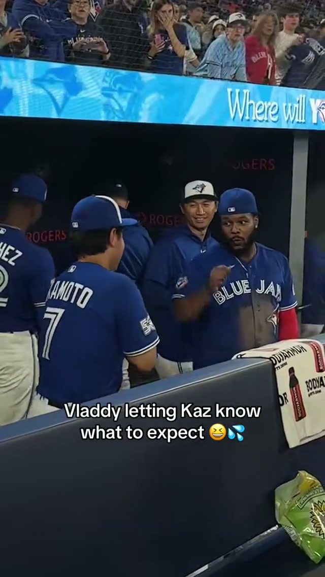 Vladdy gave him a warning ⚠️ 😂 #MLB #BlueJays #Toronto #kazumaokamoto #VladimirGuerreroJr 