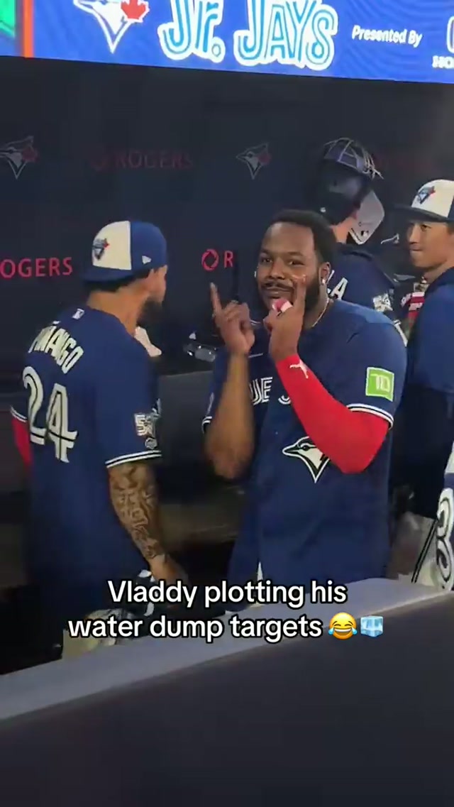 No one is safe around Vladdy & Myles 😆🧊 #MLB #BlueJays #BlueJays50 #Vladdy #MylesStraw 