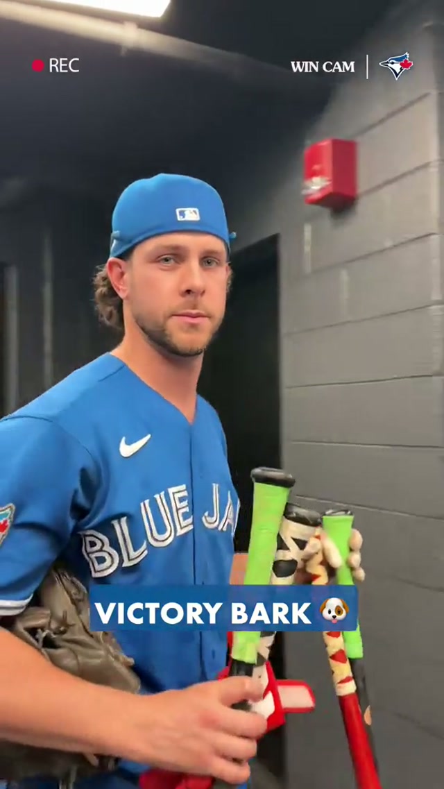 REACH ME BABY 🎶🥶 #MLB #Toronto #BlueJays50 #Iceman #Janice 