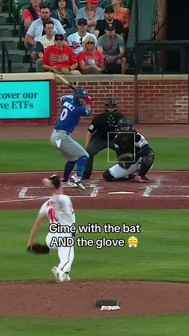 Gimé’s got it covered 💪 #MLB #BlueJays #BlueJays50 #AndrésGiménez 