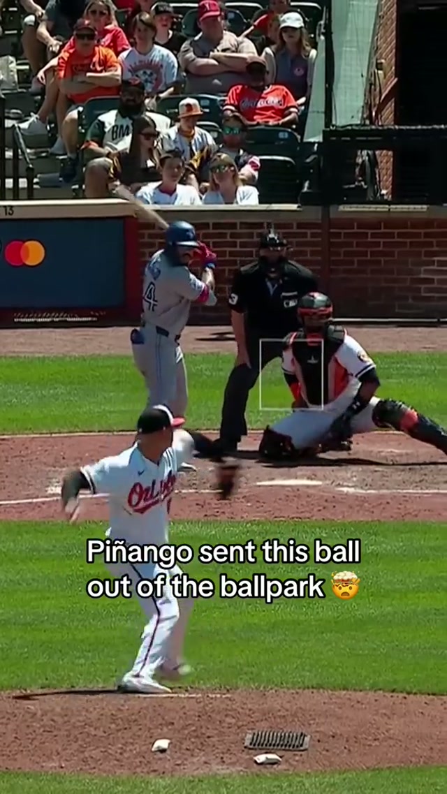 Piña CRUSHED this homer 😳 #MLB #BlueJays #BlueJays50 #YohendrickPiñango 