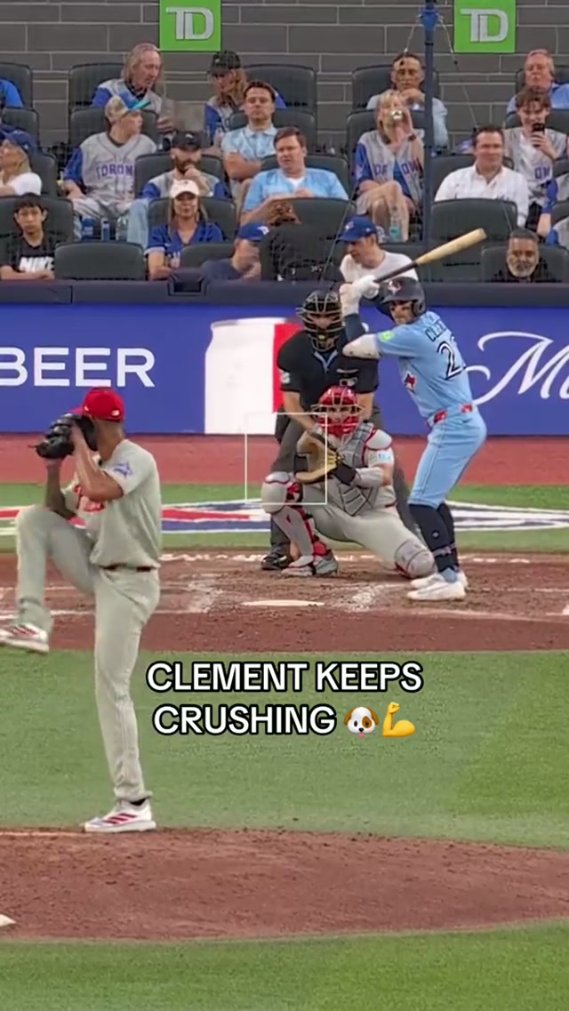 Ern Dawg keeps barking‼️ #MLB #Toronto #BlueJays50 #ErnieClement #BlueJays 
