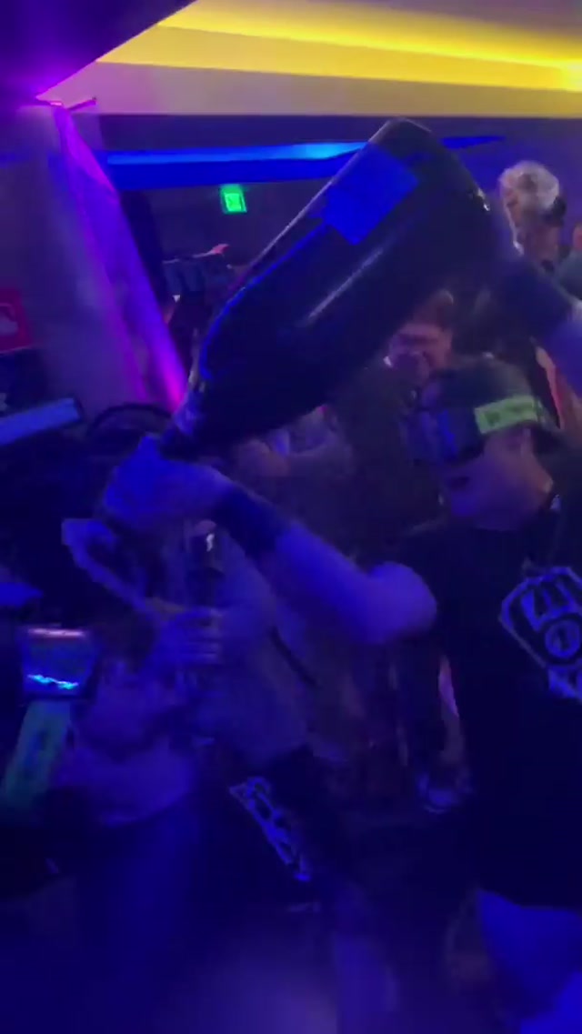 Just some Brewers magic #mlbpostseason #MagicBrew #nlds #mke