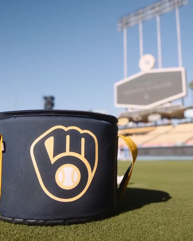 Ready to respond
#MagicBrew #mlb #mlbpostseason