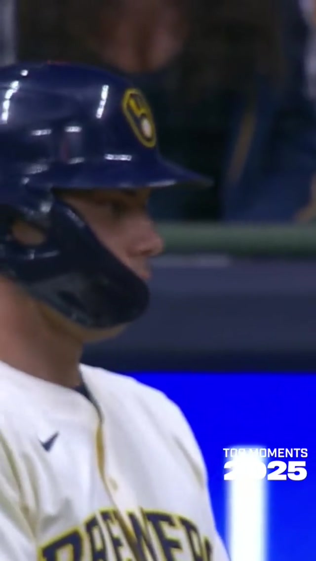 An early sign the season was about to be epic @Christian Yelich 