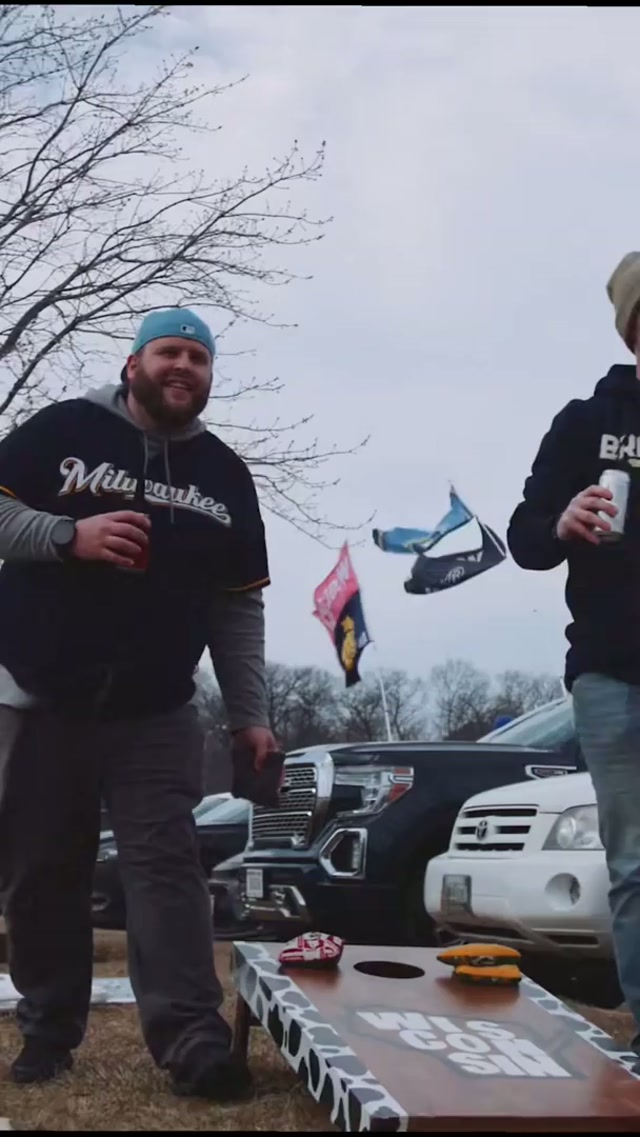 A Wisco tradition like no other #OpeningDay #Brewers #MLB