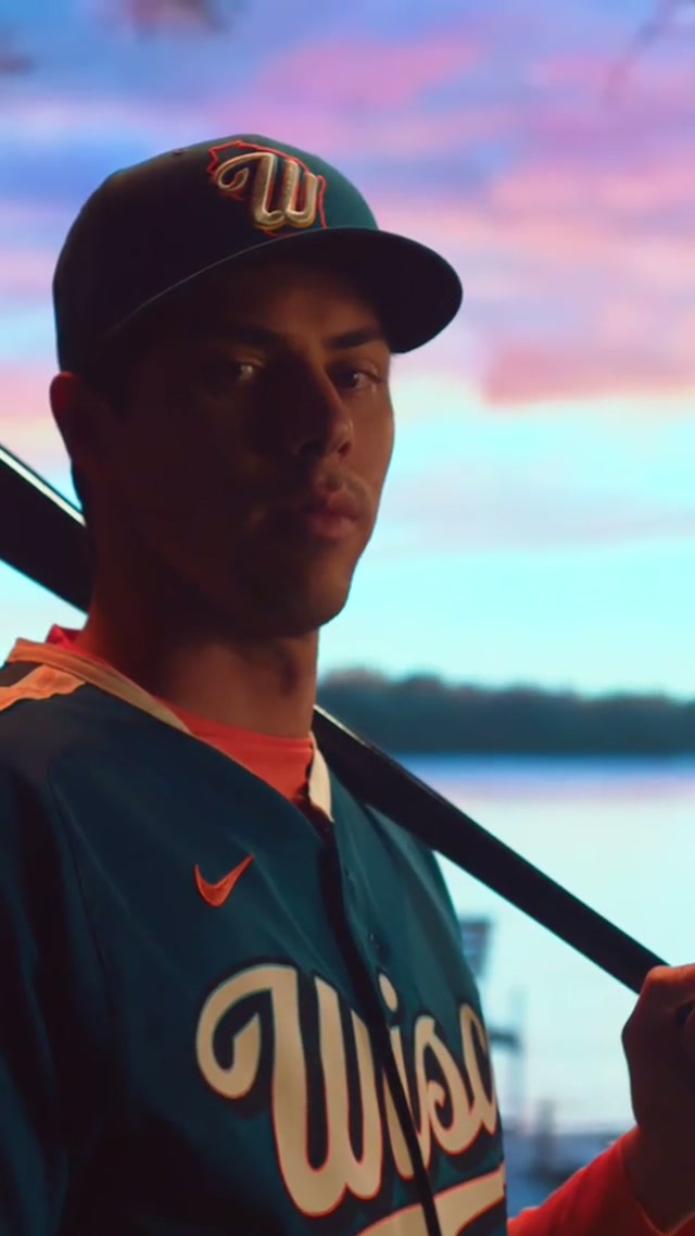 The Wisco Connects are NIIIICE 🤩 #wiscoconnect #brewers #wisconsin #christianyelich #mlb @Christian Yelich 