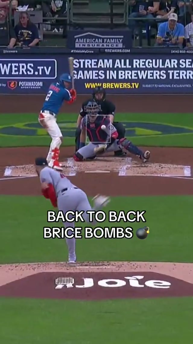 Brice Turang is having himself a day! #brewers #briceturang #homerun #milwaukee #mlb 