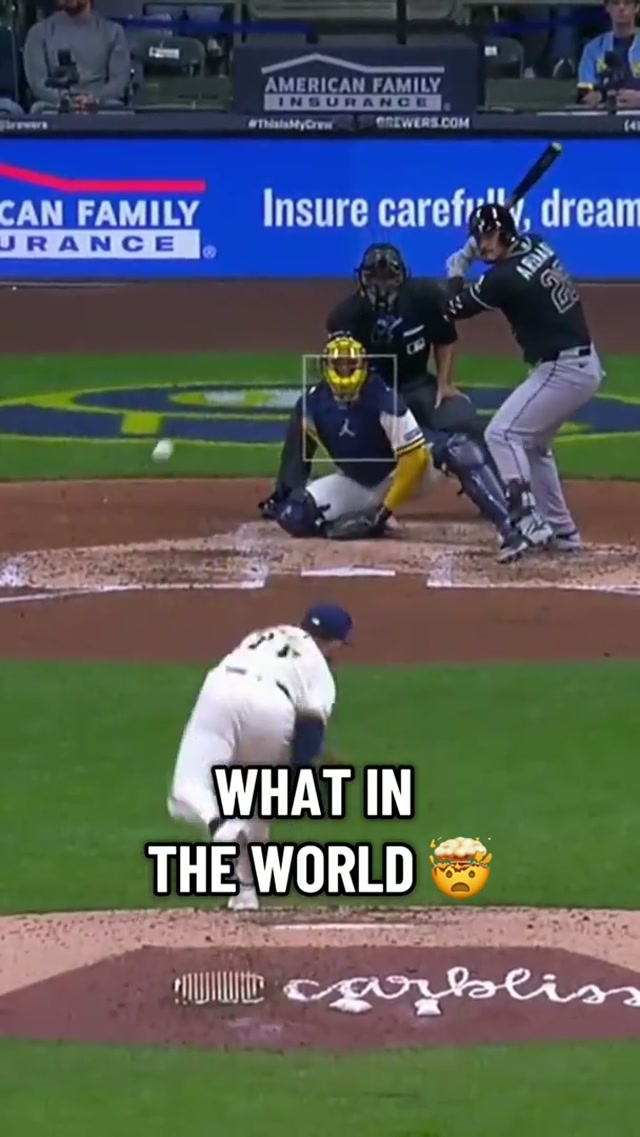 Just how you draw it up #mlb #brewers #baseball
