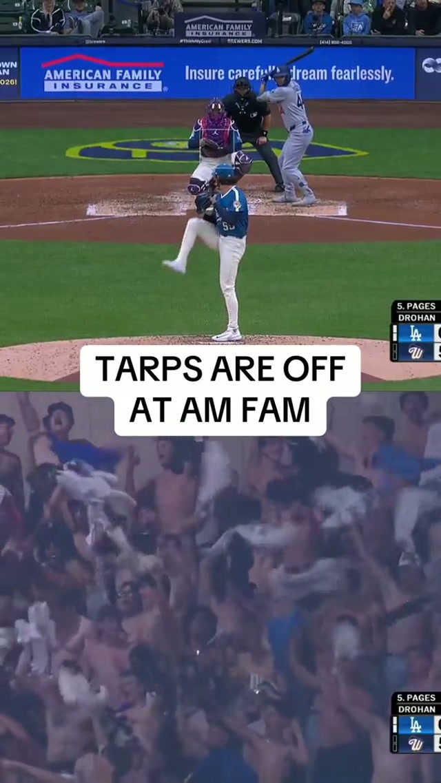 🚨THE TARPS ARE OFF🚨 #tarpsoff #brewers #milwaukee #fans #brewcrew 