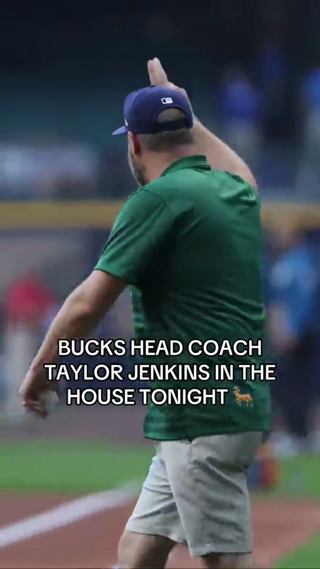 🗣️ THAT'S OUR HEAD COACH  #milwaukee #bucks #brewers #headcoach #milwaukeesports 