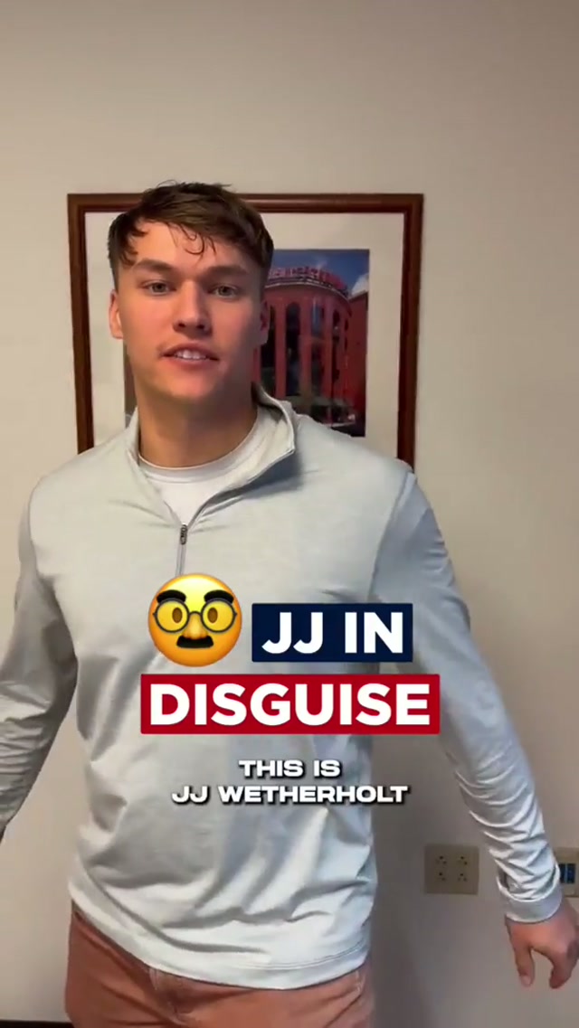 he’s just a normal guy #baseball #prank #disguise #mlb 