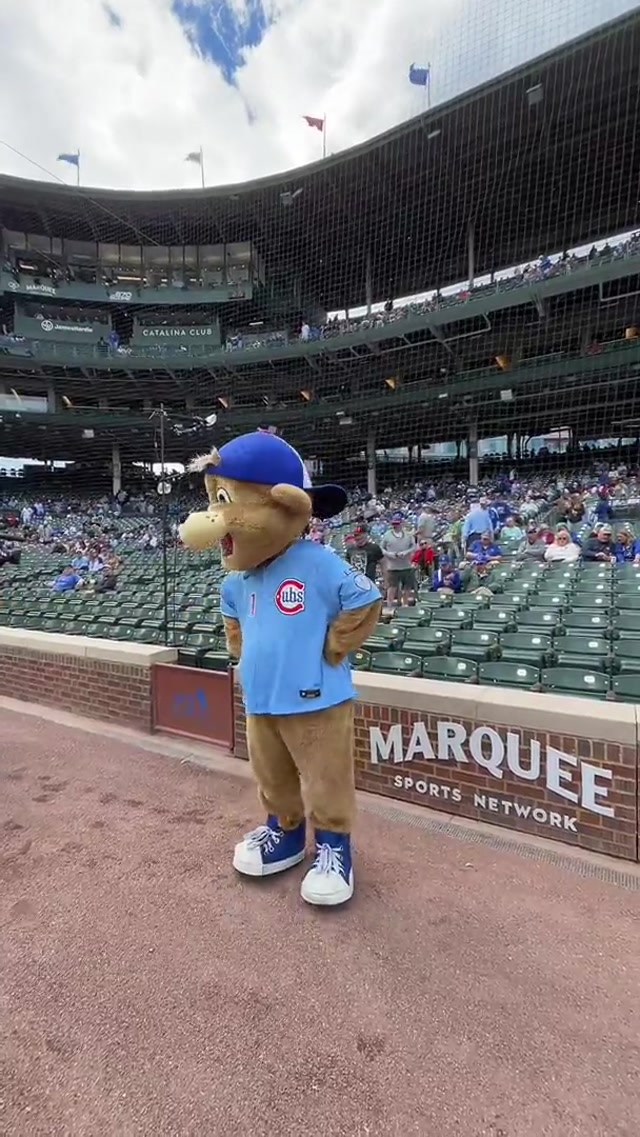 @obrienbois we’ll be here!
#cooponthestoop 