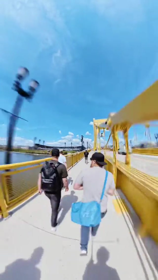 walk to work with us. #cubs #mlb 