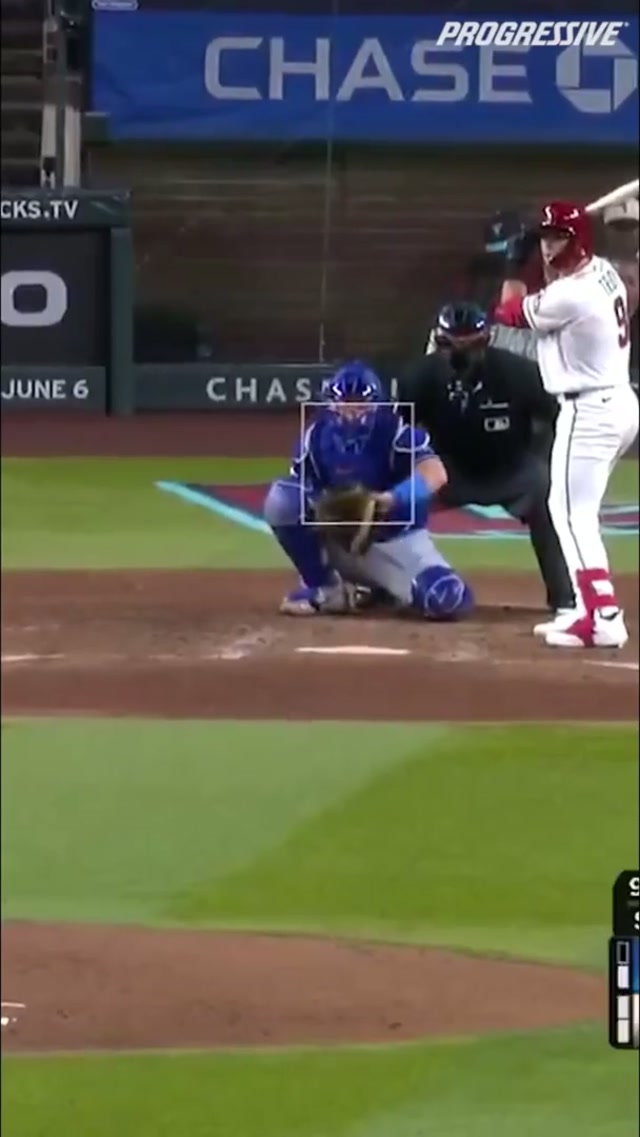 T as in Troy's first Major League home run. #mlb #homerun #dbacks #proud 