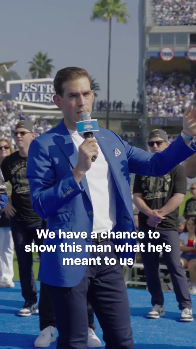 Clayton Kershaw, Dodger for life. 💙 #dodgers #sports #losangeles 