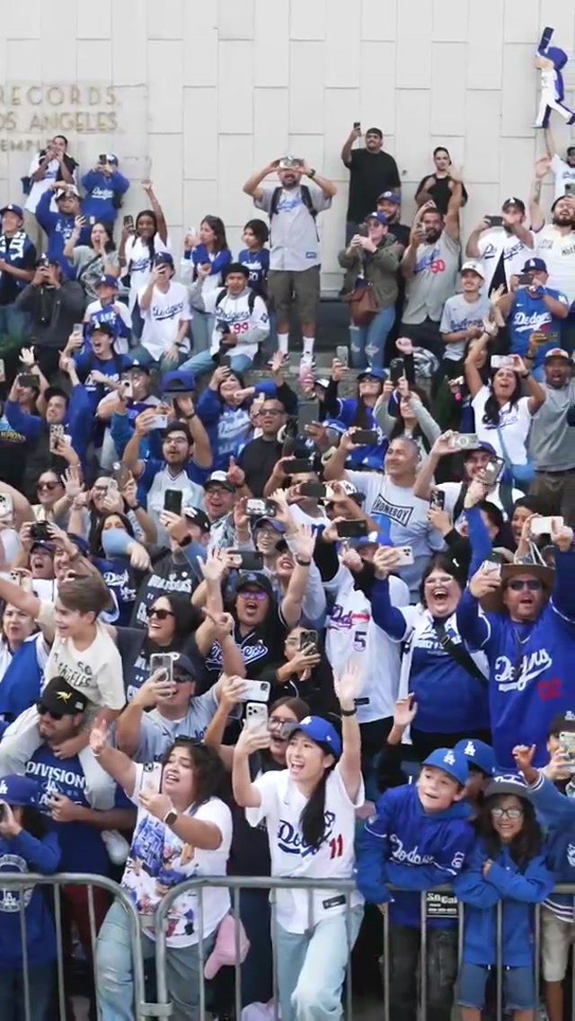 A celebration worthy of back-to-back World Series Champions. #dodgers #sports #losangeles 