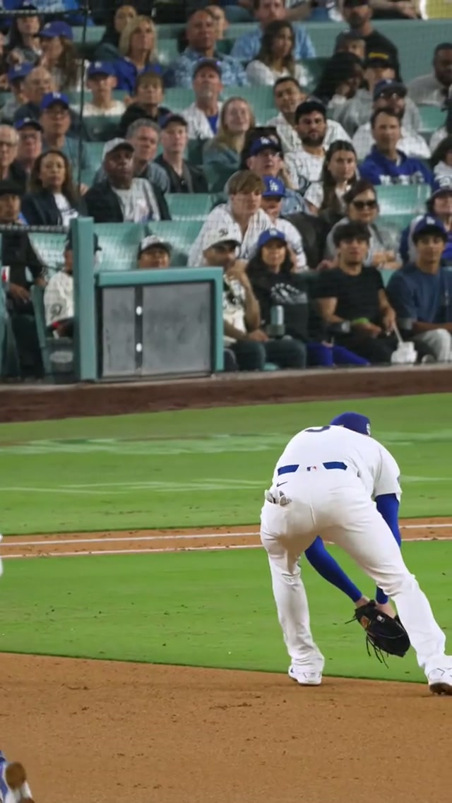 Alex Vesia, endless energy! #dodgers #sports #losangeles 