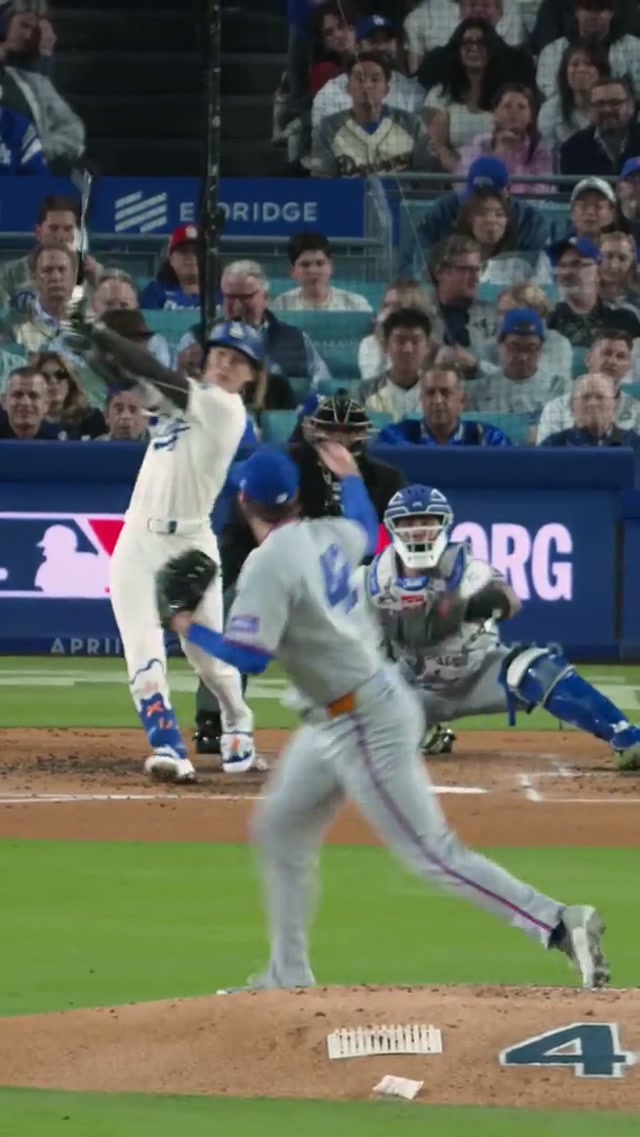 Hyeseong starts the game with a BANG! #dodgers #sports #losangeles 