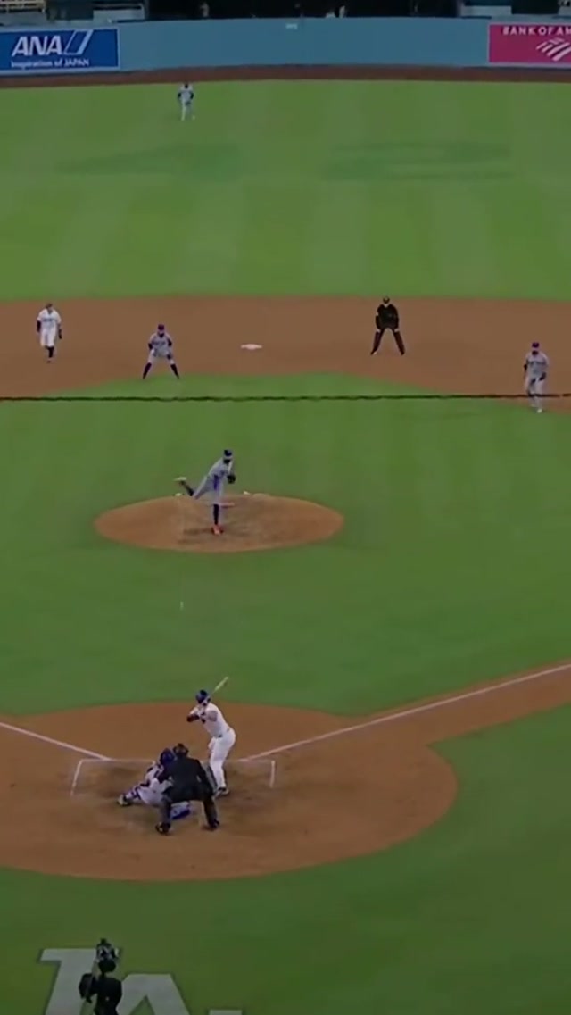 FIRST CAREER GRAND SLAM FOR DALTON RUSHING! #dodgers #sports #losangeles 