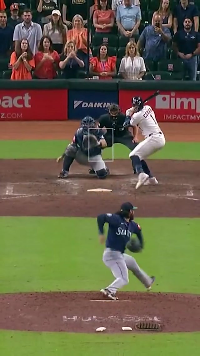 Super Vic 🦸‍♂️ #sportstiktok #sports #mlb #baseball #mariners