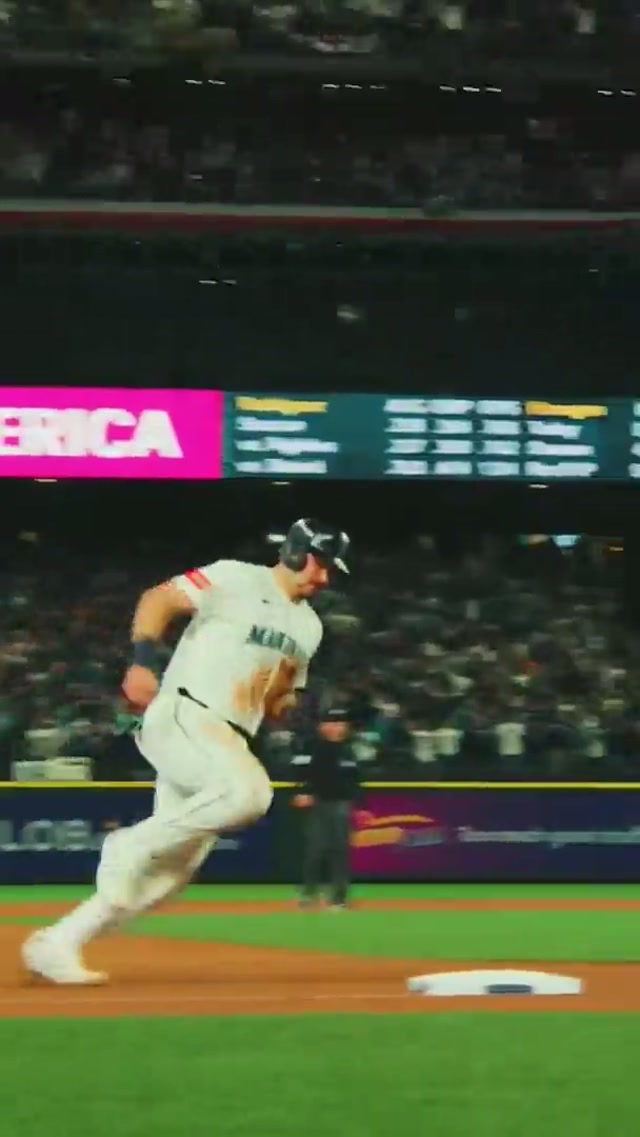 We are literally so back. #mariners #baseball #mlb