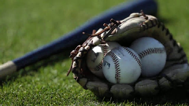 It fills our days and brightens our nights... Welcome back, baseball. #mariners #baseball #mlb #OpeningDay