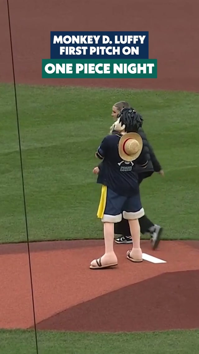 Straw Hat Pirates are in the house for One Piece Night! #onepiece #anime #monkeydluffy #mlb #mariners