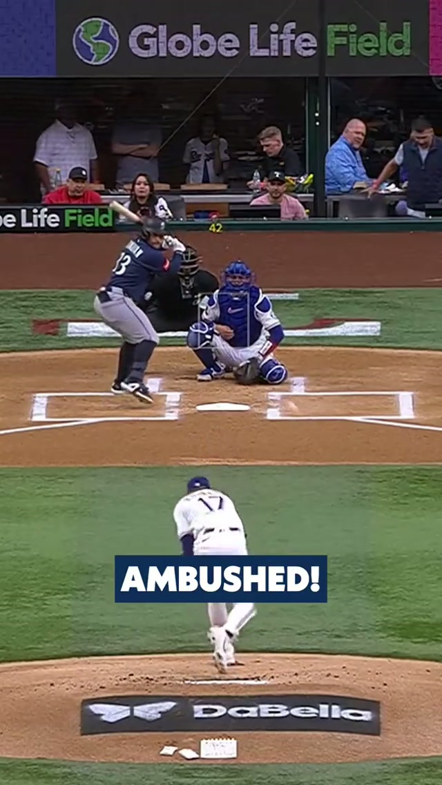 Us: Let's play ba—

Donnie:

#mariners #baseball #mlb