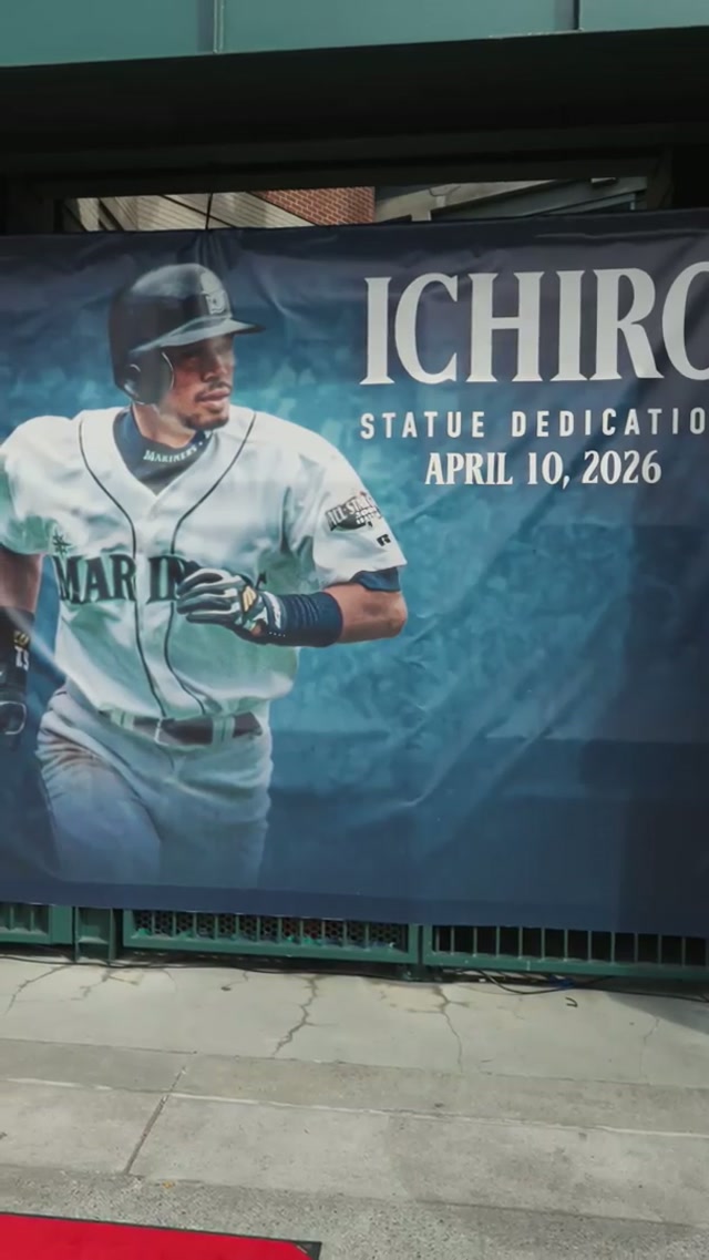 Unique. Influential. Beloved. Today, we unveiled a new statue immortalizing the one and only Ichiro. #mlb #mariners #baseball #ichiro #statue