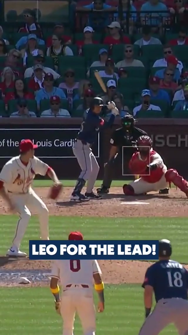 "Leo Rivas, what have you done?!" PART II #mariners #mlb #baseball #leorivas